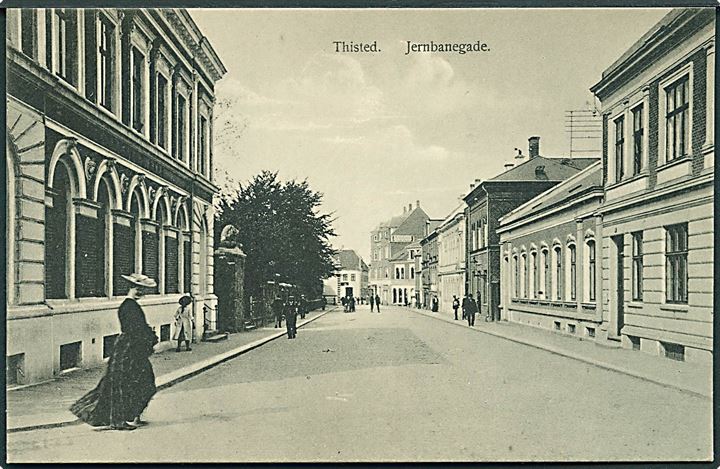 Jernbanegade i Thisted. C. Buchholtz's Boghandel no. 401.