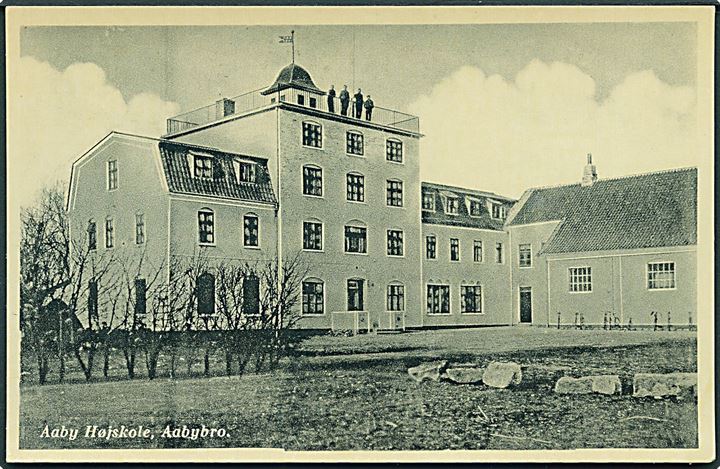 Aaby Højskole, Aabybro. Arne Hansens Boghandel no. 4135. Skramme på adressesiden. 