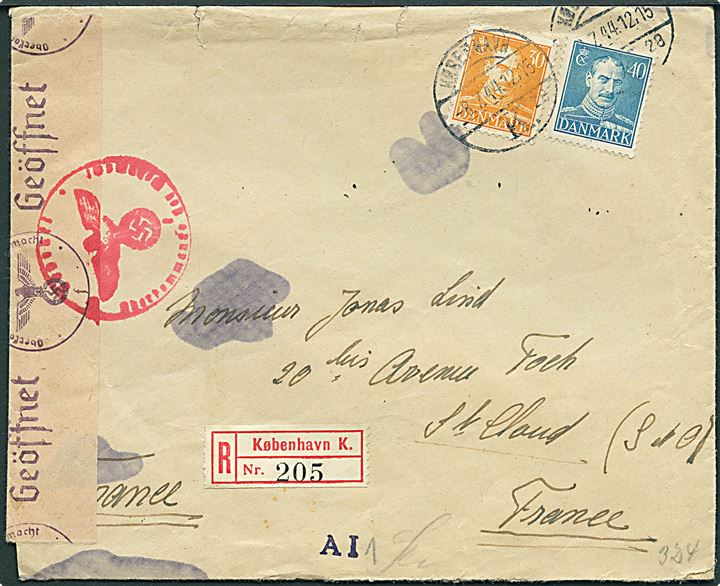 30 øre og 40 øre Chr. X på anbefalet brev fra København d. 8.7.1944 til St. Cloud, Frankrig. Åbnet af tysk censur i Hamburg.