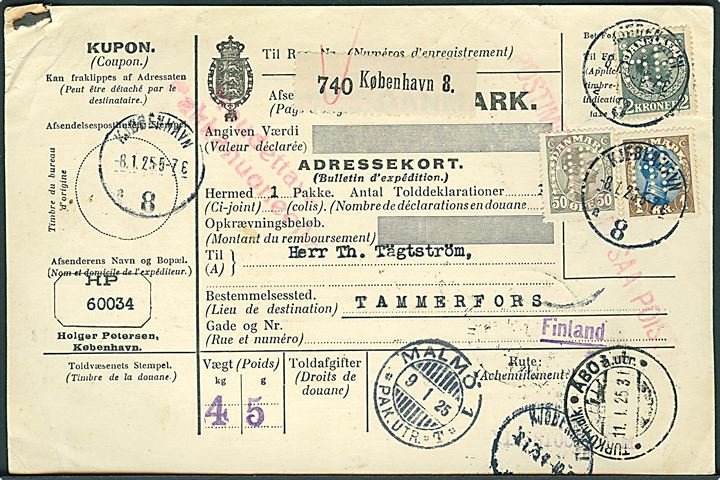 50 øre, 1 kr. og 2 kr. Chr. X med perfin HP på internationalt adressekort for pakke fra firma Holger Petersen stemplet Kjøbenhavn 8 d. 8.1.1925 via Malmö og Åbo til Tammerfors, Finland.