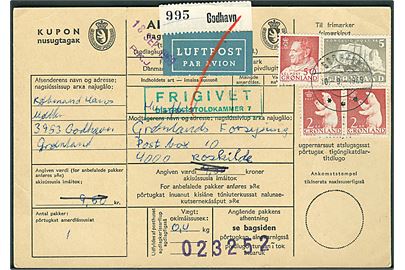 50 øre Fr. IX, 2 kr. Isbjørn i parstykke og 5 kr. Ishavsskib på adressekort for luftpostpakke fra Godthåb d. 10.9.1969 til Roskilde.