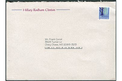 USA Nonprofit Org. 1998 mærke på fortrykt kuvert fra Hillary Rodham Clinton, Democratic Senatorial Campaign Committee, Waskington til Chevy Chase.