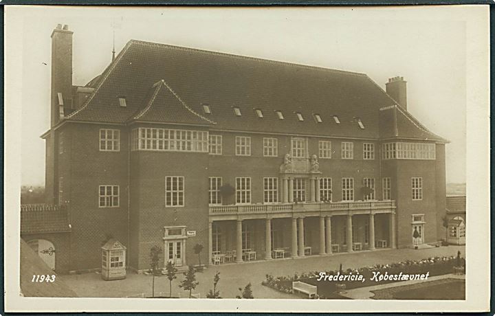 Købestævnet i Fredericia. Fotokort no. 11943.