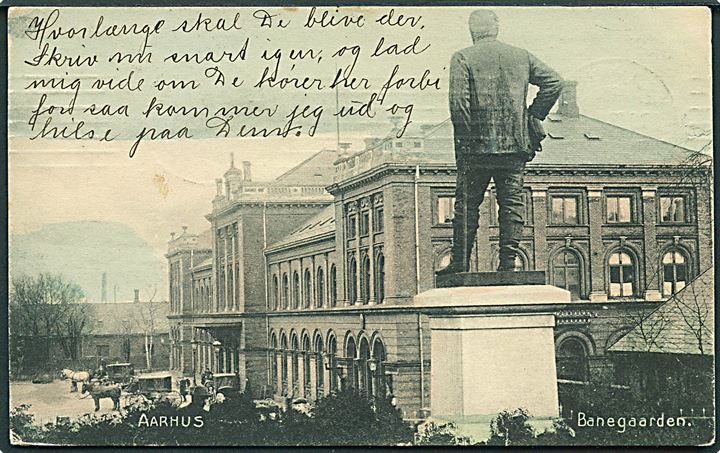 Aarhus Banegaard med Statue af Enrico Mylius Dalgas. P. J. no. 216.