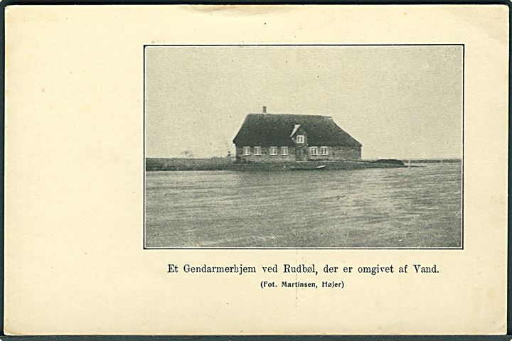 Et Gendarmerhjem ved Rudbøl, der er omgivet af vand. (Fot. Martinsen). Gustav Rothe's Bogtrykkeri u/no. 
