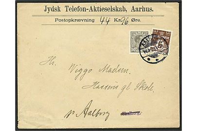5 øre brun bølgelinie og 50 øre olivgrå Chr. X på postopkrævning fra Aalborg d. 14.x.1923 til Hasseris.