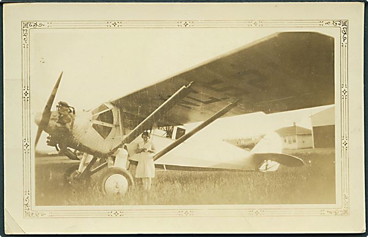 Ryan B.1 Brougham NC5214 fra Coastal Airlines Flying Service i Everett 1930. Samme flytype som Charles Lindbergh benyttede til at krydse Atlanten. Foto 8x12½ cm.