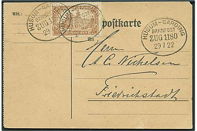 1,50 mk. Reichpostamt på infla brevkort fra Garding annulleret med bureaustempel Husum - Garding Bahnpost Zug 1180 d. 29.7.1922 til Friedrichstadt.
