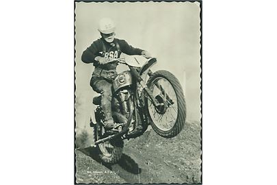 Motorcross: B. S. A. Bill Nilsson, Hallstavik. Forlag AB E. Fleron u/no. Fotokort. 