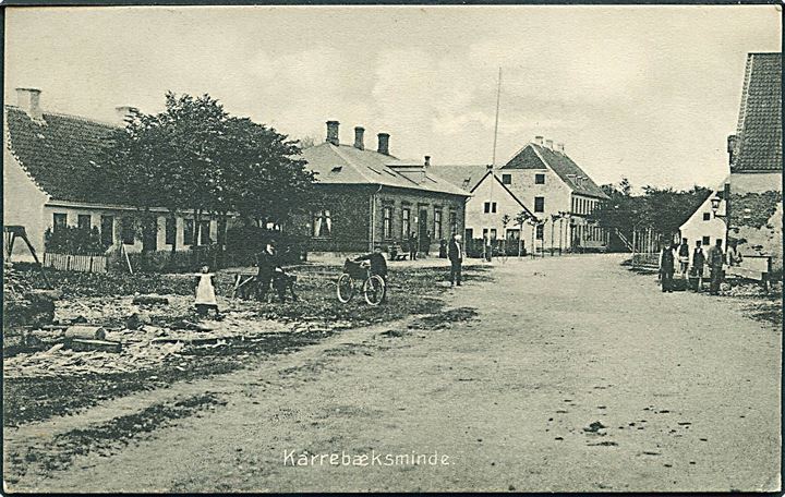 Karrebæksminde, gadeparti. E. Larsen Demuth no. 18917. Kvalitet 8