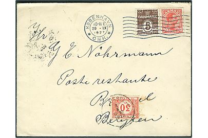 5 øre Bølgelinie og 20 øre Chr. X på brev fra København d. 26.9.1927 til Poste Restante i Bruxelles, Belgien. Påast belgisk 30 cents portomærke stemplet i Bruxelles.