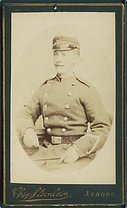 Nyborg, Kongensgade 22, Fotograf Chr. Steinlein: Soldat fra 25. Bataillon.