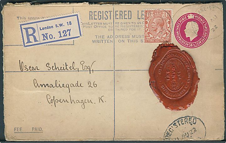 4½d anbefalet helsagskuvert opfrankeret med 1½d George V sendt anbefalet fra London d. 11.8.1922 til København, Danmark. Åbnet 3 sider.