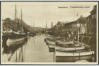Frederiksholms Kanal i København. J. Chr. Olsens Kunstforlag no. 30. Fotokort. 