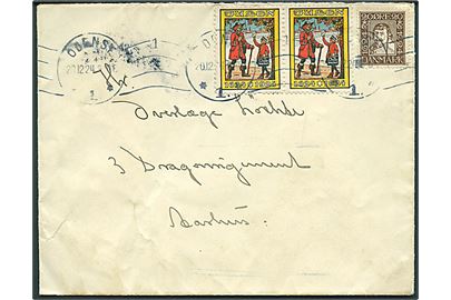 20 øre Chr. IV Postjubilæum og Julemærke 1924 (par) på brev fra Odense d. 20.12.1924 til 3. Dragonregiment i Aarhus.