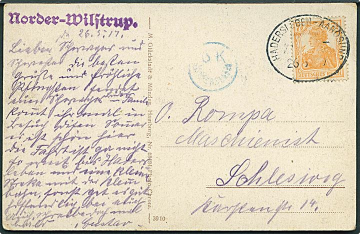 7½ pfg. Germania på brevkort annulleret med bureau stempel Hadersleben - Aarösund Bahnpost Zug 17 d. 26.5.1917 og sidestemplet med privat liniestempel: Norder-Wilstrup til Schleswig. Norder-Wilstrup (Nørre Vilstrup) var en station og posthülfstelle på Haderslev - Aarøsund banen. Blåt censurstempel Ü K Hadersleben.