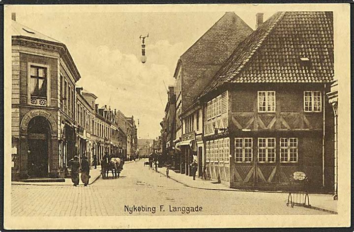 Parti fra Langgade i Nykøbing F. Stenders Nykøbing F. no. 36