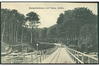 Dampskibsbroen ved Varna, Aarhus. H. A. Ebbesen no. 144.