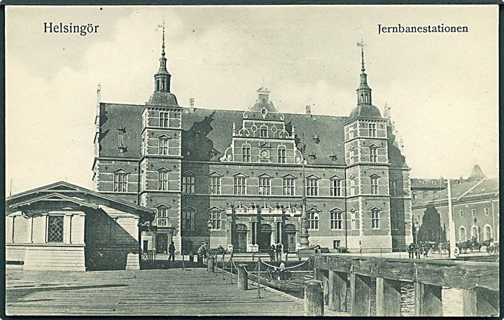 Jernbanestationen i Helsingør. Knud Nielsens Forlag no. 144.