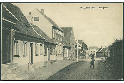 Adelgade i Kallundborg. Einar O. Kull u/no. 