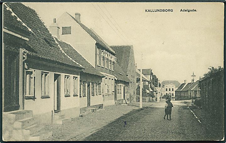 Adelgade i Kallundborg. Einar O. Kull u/no. 