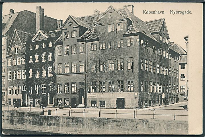 København. Nybrogade med Kjøbenhavns Olie & Fedt Kompagni. Fritz Benzen type III no. 532