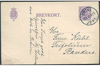 15 øre Chr. X helsagsbrevkort (fabr. 68-H) annulleret med brotype IIIb Skive JB.P.E. d. 23.3.1925 til Randers. Hjørneknæk.