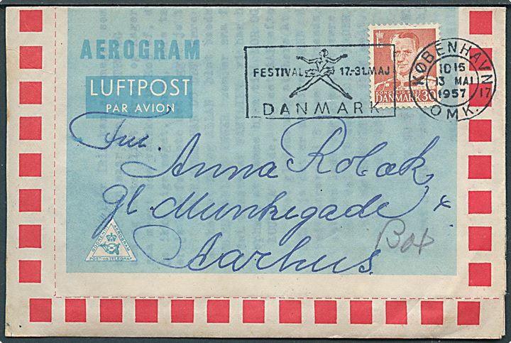 30 øre Fr. IX på privat illustreret aerogram (The Royal Guards, Copenhagen) annulleret med TMS Festival 17.-31. mej Danmark/København OMK. 17 d. 13.5.1957 til Aarhus.