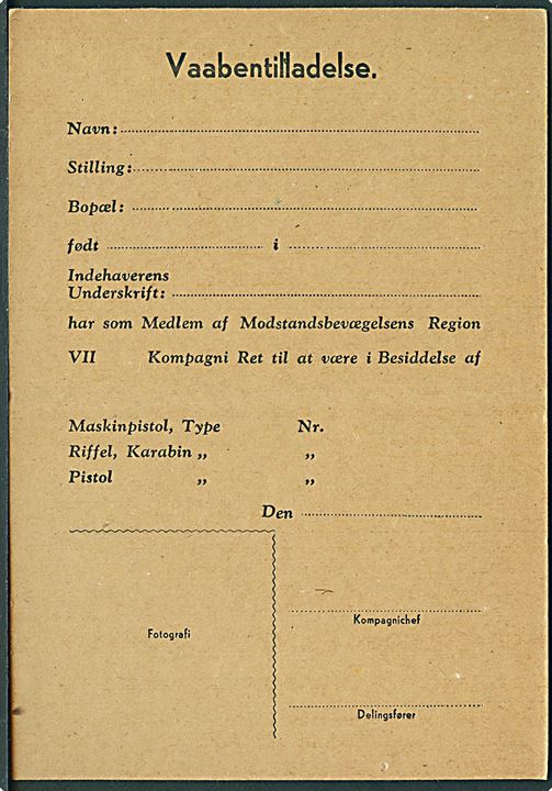 Våbentilladelse. Formular fra Modstandsbevægelsens Region VII (= Bornholm). Ubrugt.