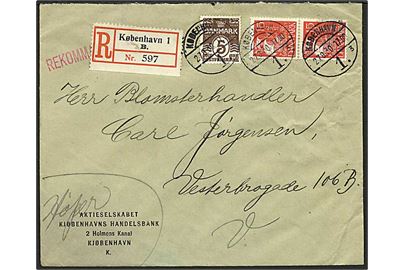 5 øre Bølgelinie og 15 øre Karavel i par på anbefalet lokalbrev stemplet København 1 d. 27.8.1930