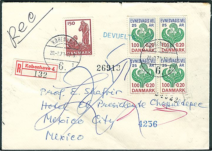 1,50 kr. Glasproduktion og 100+20 øre Evnesvages Vel i fireblok på anbefalet brev fra København d. 20.2.1978 til Mexico City, Mexico. Retur med flere stempler.
