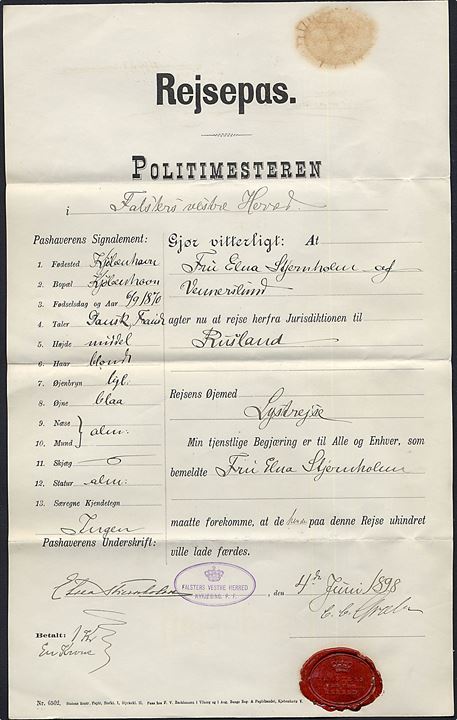 Rejsepas udstedt af Politimesteren i Nykjøbing paa Falster d. 4.6.1898 for rejse til Rusland. På bagsiden visering fra russiske legation i København og indrejse-stempler fra Kronstadt i Rusland.
