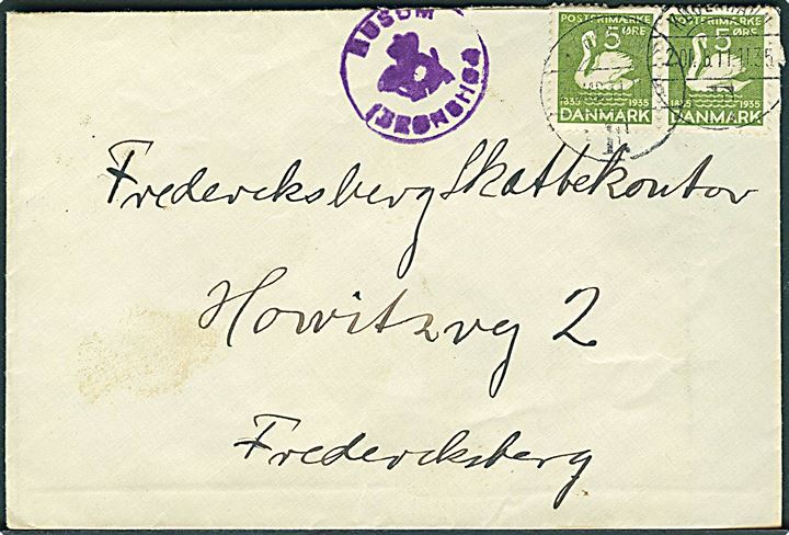 5 øre H.C.Andersen i parstykke på brev annulleret med København F. ombæringsstempel d. 11.11.1935 og sidestemplet med posthornstempel HUSUM (BRØNSHØJ) til Frederiksberg.