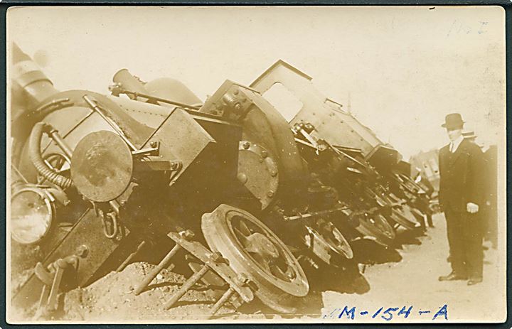 Bramminge Ulykken 1913. Lokomotiv A 154. Fotokort u/no. Kvalitet 7