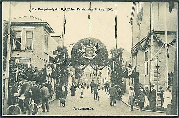 Nykøbing F., Jernbanegade ved Kongebesøget 1906. U/no. Uden adresselinier. Kvalitet 8