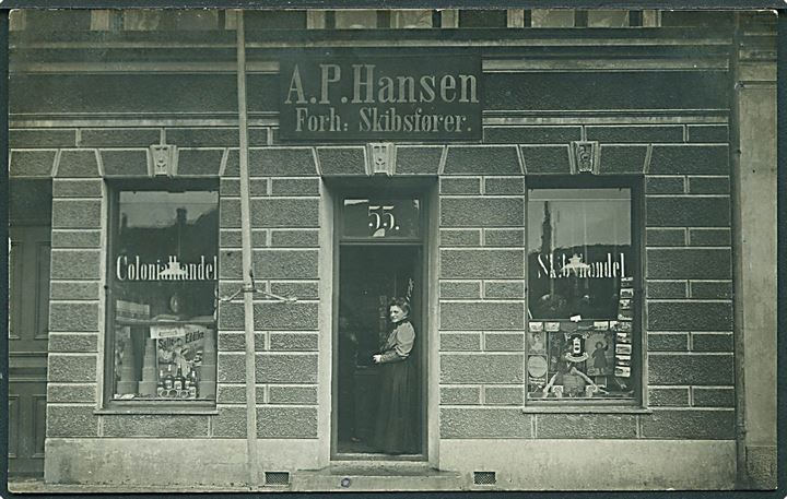 Odense, “A.P.Hansen”s Colonialhandel og Skibshandel. Fotokort u/no. Kvalitet 8