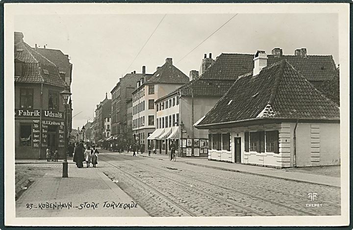 Købh., Store Torvegade med Acciseboden. Fotografisk Forlag no. 23. Kvalitet 7