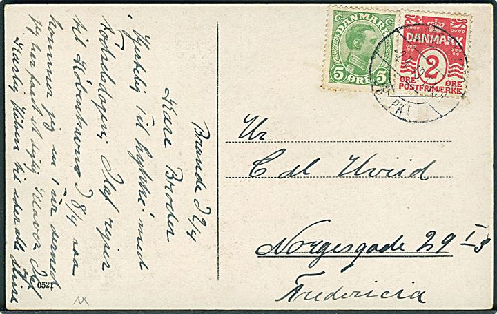 2 øre Bølgelinie og 5 øre Chr. X på brevkort fra Brande annulleret med reserve bureaustempel Nørrejyllands JB.PKT. T.188 d. 2.4.1919 til Fredericia. Reservestempel (R3/R4) benyttet på strækningen Vejle-Herning.