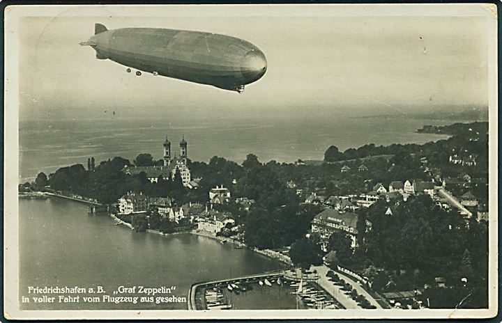 6 pfg. Hindenburg på brevkort (Luftskib Graf Zeppelin over Friedrichshafen) fra Friedrichshafen d. 4.8.1933 til Waldheim. Ovalt stempel: Zur Erinnerung an die besichtigung des Luftschiffes * Graf Zeppelin *