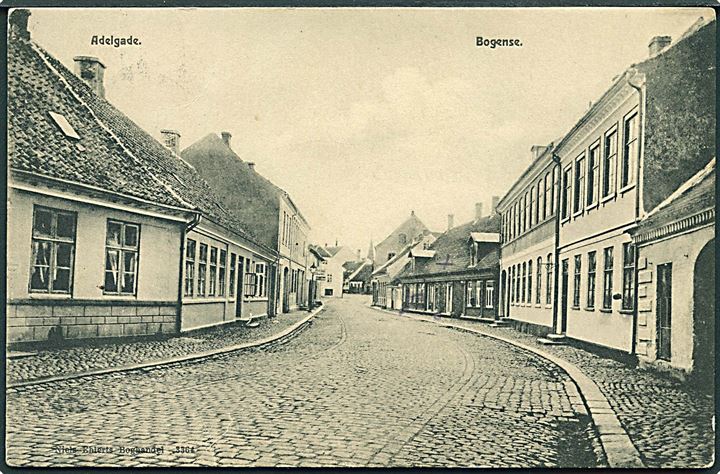 Adelgade i Bogense. Niels Ehlerts Boghandel no. 3364. 