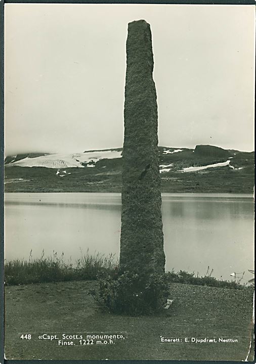 30 øre Haakon VII 80 år på brevkort (Capt. Scott's Monument, Finse) fra Finse d. 13.8.1952 til Wien, Østrig. Passér stemplet ved den østrigske efterkrigecensur.