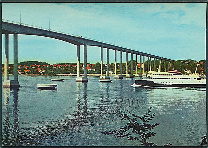 Færgen Ærøsund ved Svendborgsundbroen, Svendborg. O. P. O. no. 7108-3. 