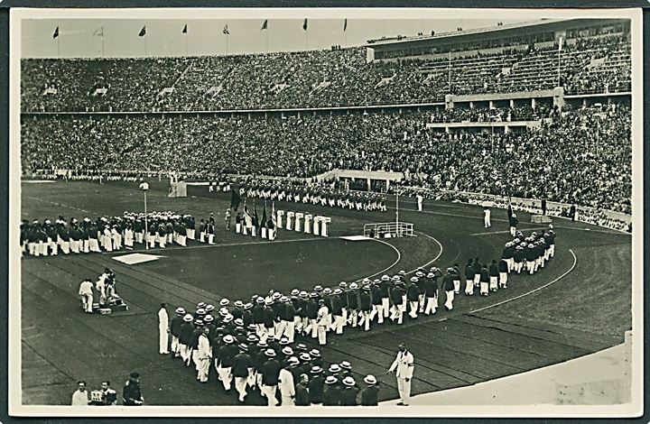 Indmarch ved Olympiske Lege i Berlin 1936. Olympia Postkarte u/no.