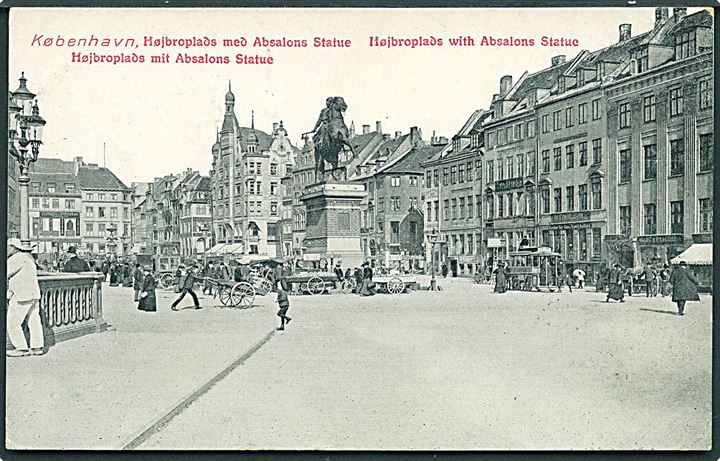 Højbroplads med Absalons Statue, København. Omnibus ses til højre. U/no. (Afrevet mærke). 