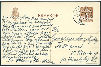 10 øre helsagsbrevkort (fabr. 103-H) annulleret med brotype Vd Haderslev B. d. 19.7.1932 til Vamdrup. 