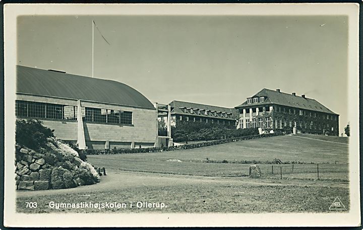 Gymnastikhøjskolen i Ollerup. Pors no. 703. Fotokort. Frankeret med 10 øre Bølgelinie annulleret med særstempel Landsstævnet i Ollerup d. 28.7.1935 til Herning.