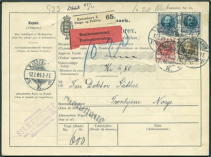 10 øre, 20 øre (par) og 25 øre Fr. VIII på 75 øre frankeret internationalt adressekort for pakke med opkrævning fra Kjøbenhavn d. 17.2.1909 til Trondhjem, Norge. Lodret fold.