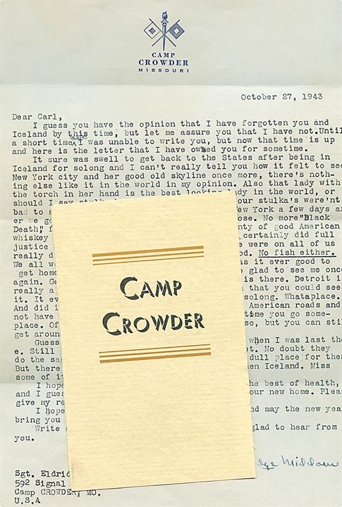 30 cents blandingsfrankeret fortrykt kuvert sendt som luftpost fra soldat ved 592nd Signal Coy i Camp Crowder d. 26.10.1943 til Reykjavik, Island. Fuldt indhold på fortrykt brevpapir og del af lille Camp Crowder brochure. Åbnet af amerikansk censur no. 8454.