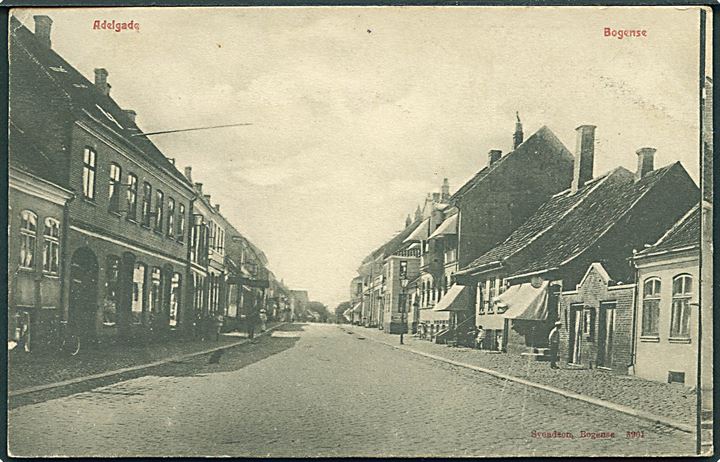 Adelgade i Bogense. Svendsen no. 3901. 
