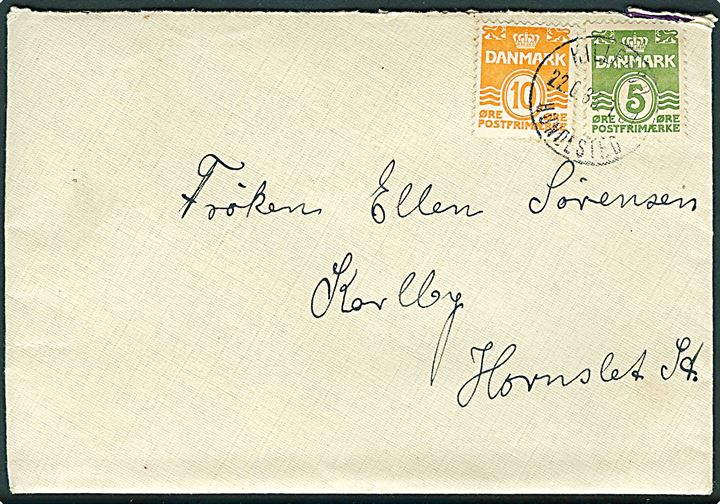5 øre og 10 øre Bølgelinie på brev med indhold fra Liseleje annulleret med brotype IIIe Hillerød - Hundested T.84 d. 22.6.1935 til Karlby pr. Hornslet.